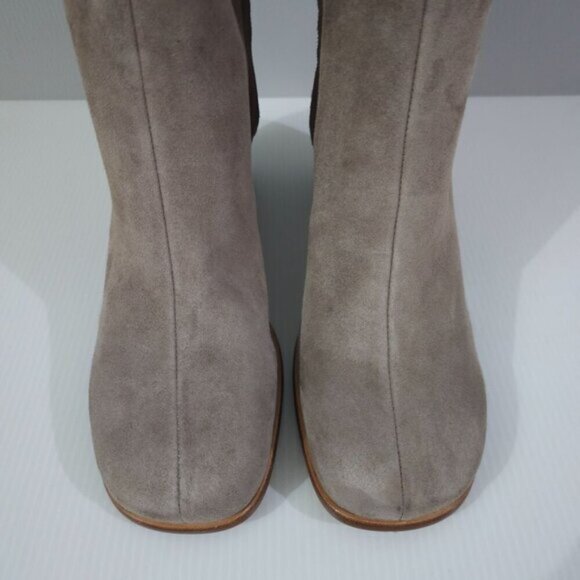 Vince Maggie Knee High Boot Womens 8 Taupe Suede Tall Block Heel Fall Neutral - Picture 5 of 14